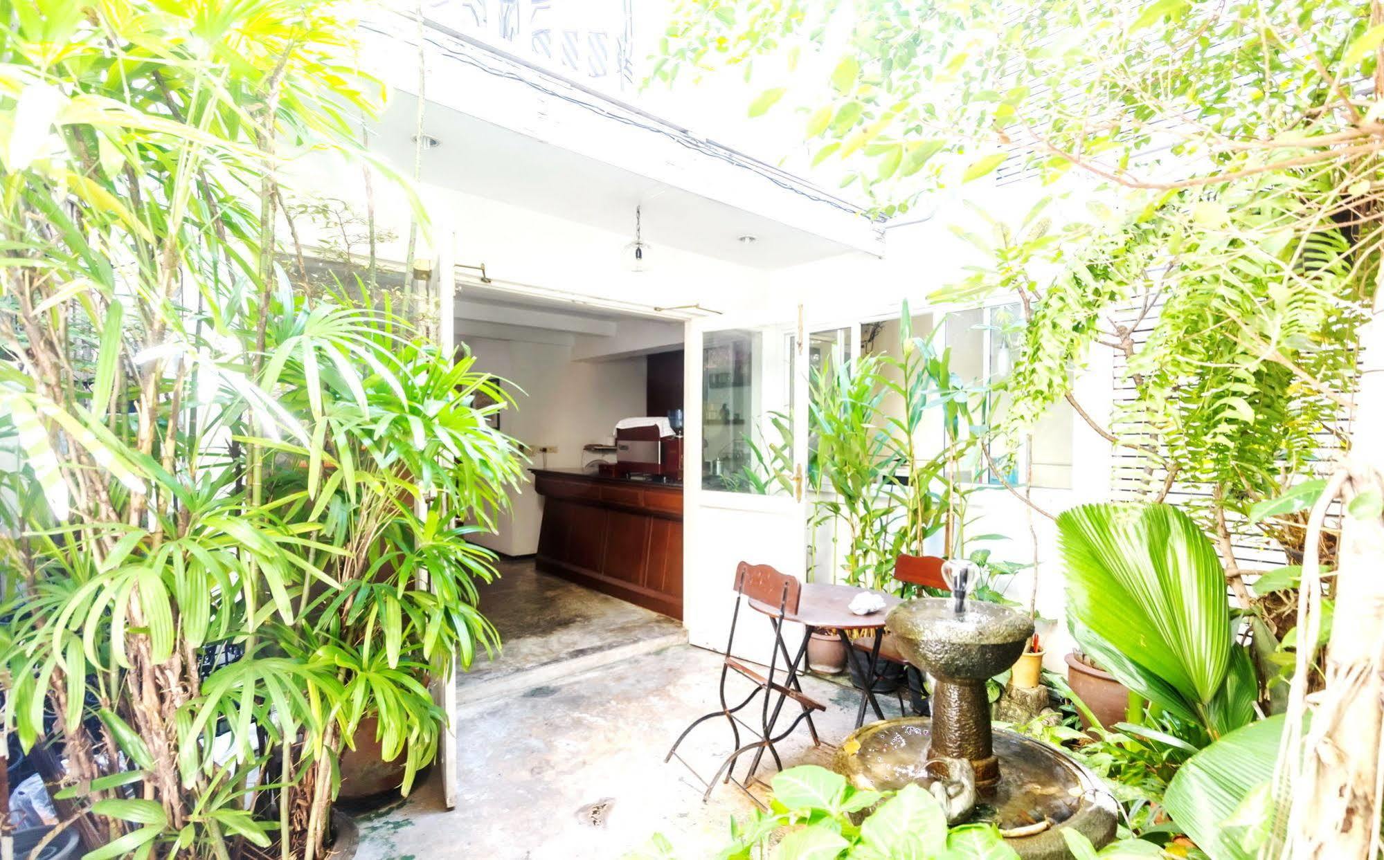 Ibrik Resort By The River Bangkok Exterior photo